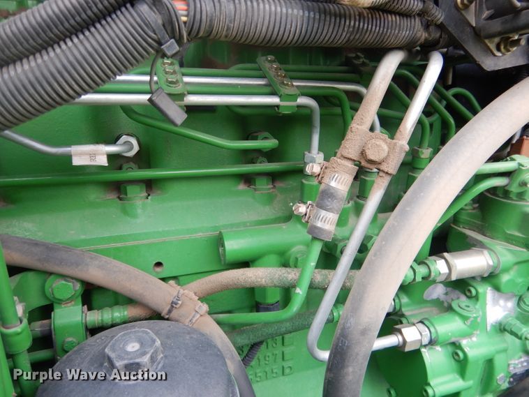 image for item DG5978 2003 John Deere 7810  tractor