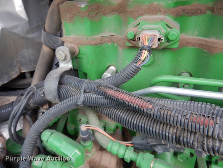 image for item DG5978 2003 John Deere 7810  tractor