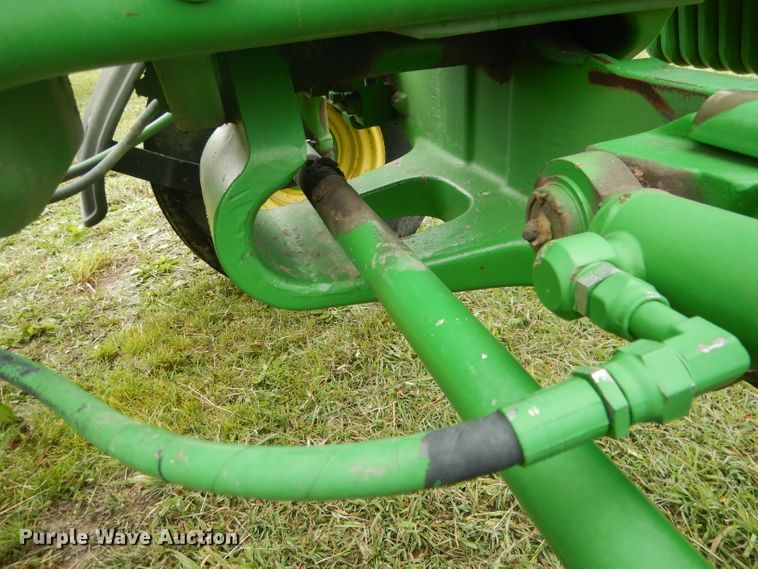 image for item DG5978 2003 John Deere 7810  tractor