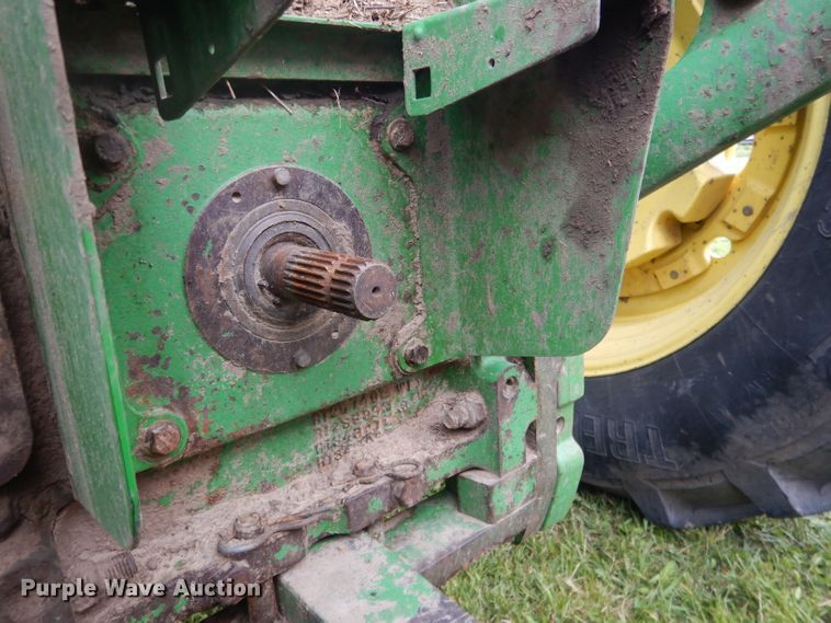 image for item DG5978 2003 John Deere 7810  tractor