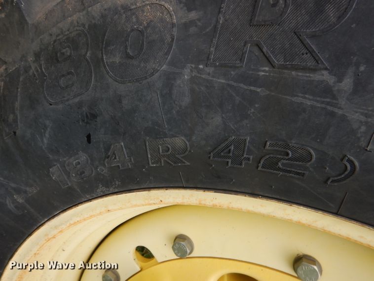 image for item DG5978 2003 John Deere 7810  tractor