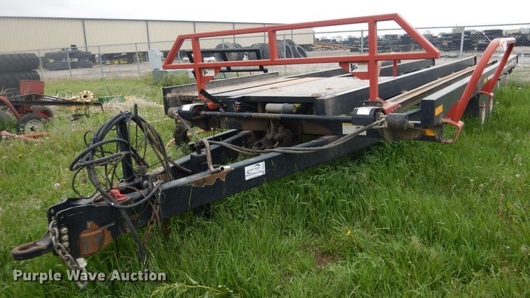 image for item DG5979 Farm King BM2400 bale carrier