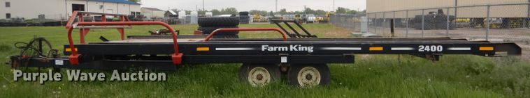 image for item DG5979 Farm King BM2400 bale carrier