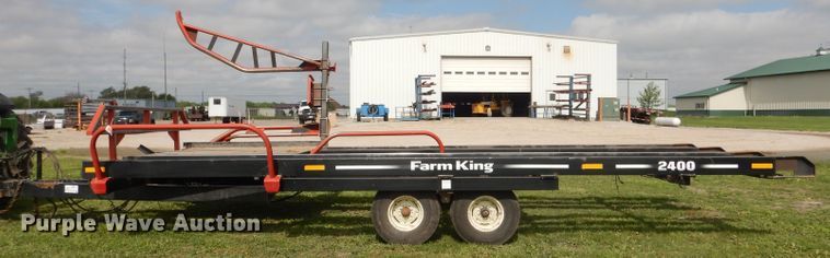 image for item DG5979 Farm King BM2400 bale carrier
