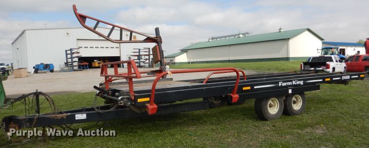 image for item DG5979 Farm King BM2400 bale carrier