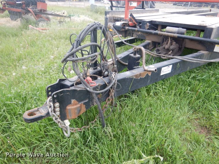 image for item DG5979 Farm King BM2400 bale carrier