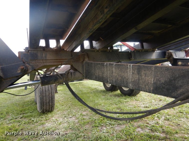 image for item DG5979 Farm King BM2400 bale carrier