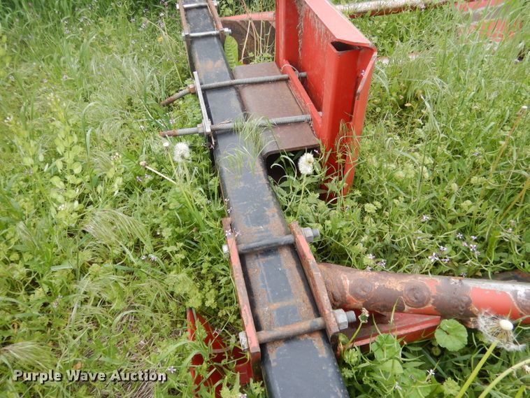 image for item DG5979 Farm King BM2400 bale carrier