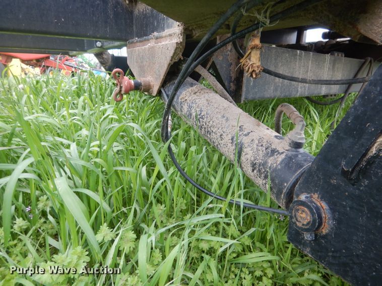 image for item DG5979 Farm King BM2400 bale carrier