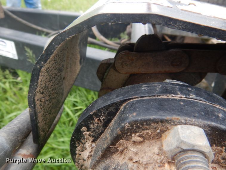 image for item DG5979 Farm King BM2400 bale carrier