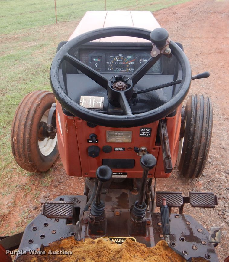 image for item DG8586 Hesston 60-66 tractor