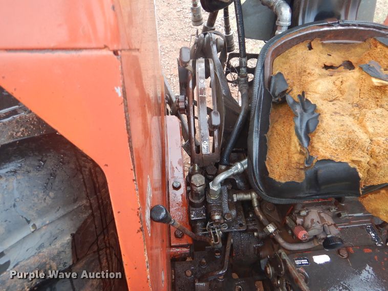 image for item DG8586 Hesston 60-66 tractor