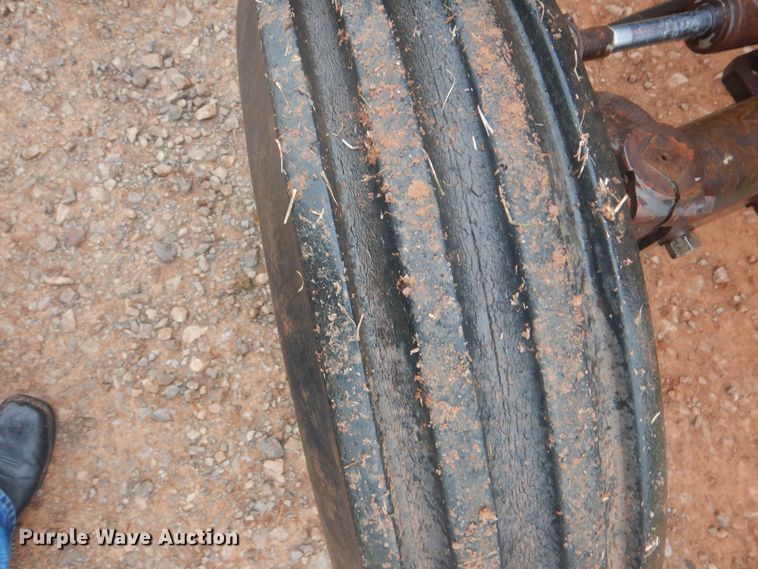 image for item DG8586 Hesston 60-66 tractor