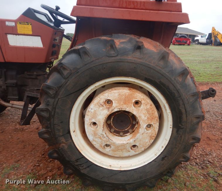 image for item DG8586 Hesston 60-66 tractor