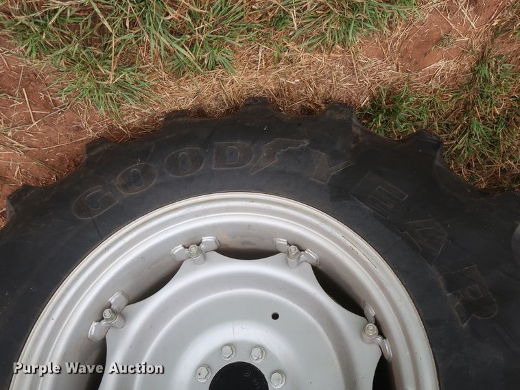 image for item DH0895 2007 Case IH JX95  MFWD tractor