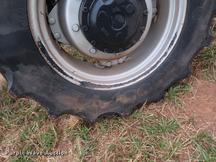 image for item DH0895 2007 Case IH JX95  MFWD tractor