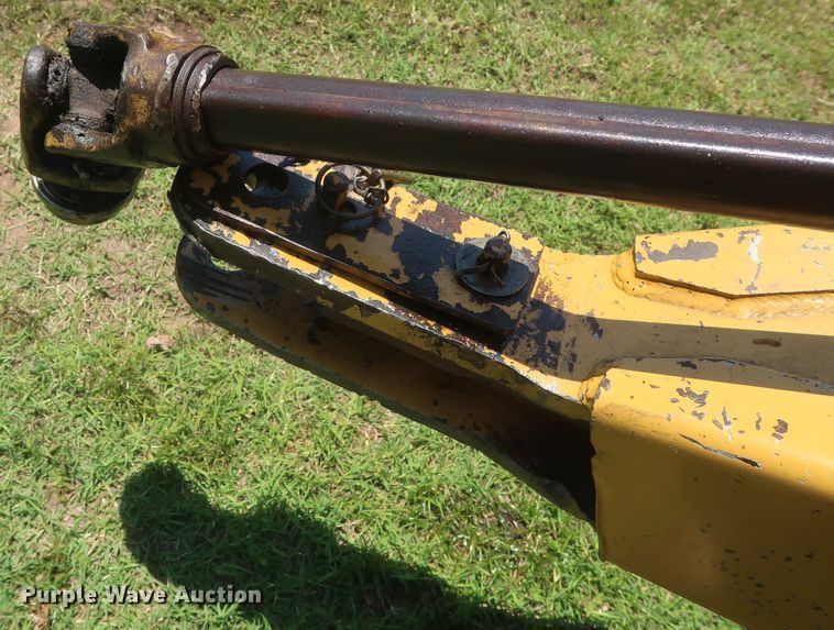 image for item DH0918 2006 Vermeer 605M round baler