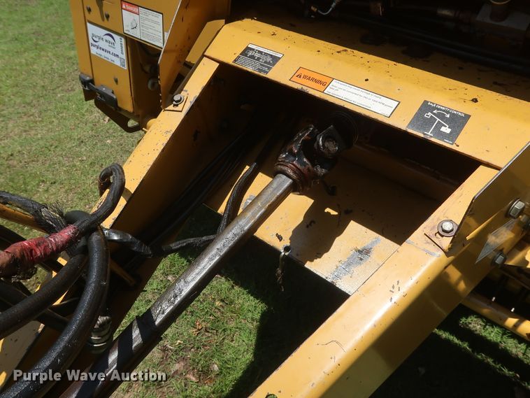 image for item DH0918 2006 Vermeer 605M round baler