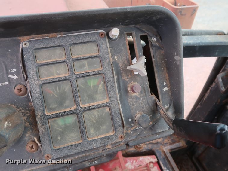 image for item DH0923 1979 International 1486  tractor