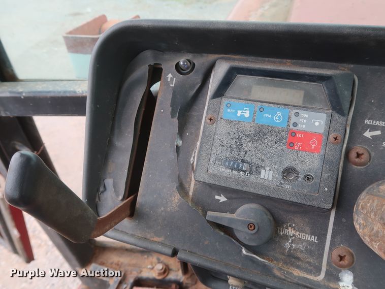 image for item DH0923 1979 International 1486  tractor