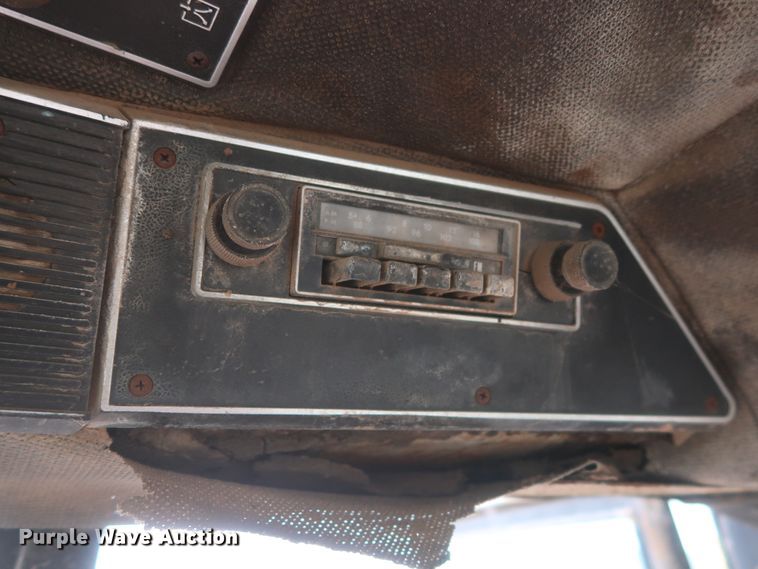 image for item DH0923 1979 International 1486  tractor