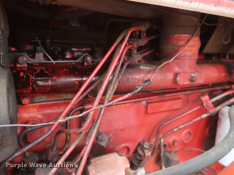 image for item DH0923 1979 International 1486  tractor