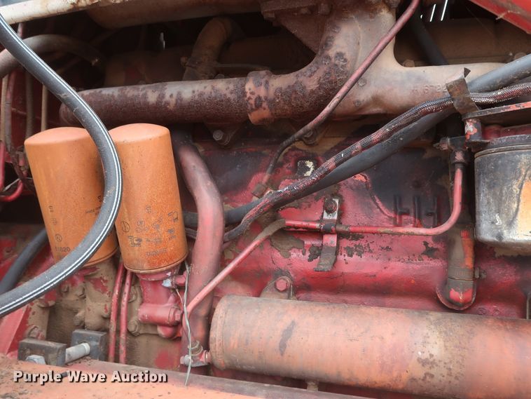 image for item DH0923 1979 International 1486  tractor