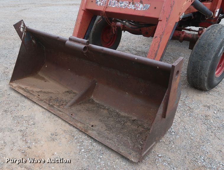 image for item DH0923 1979 International 1486  tractor