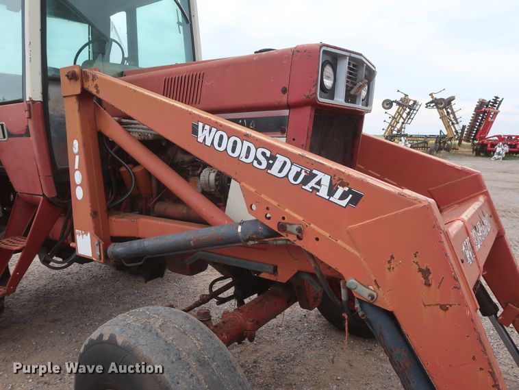 image for item DH0923 1979 International 1486  tractor