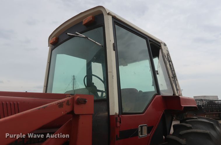 image for item DH0923 1979 International 1486  tractor