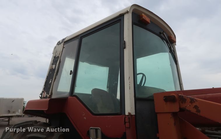 image for item DH0923 1979 International 1486  tractor