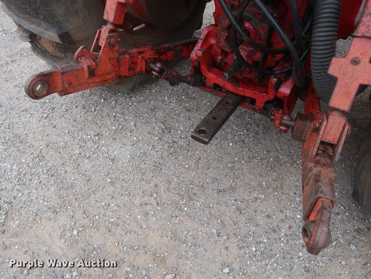 image for item DH0923 1979 International 1486  tractor