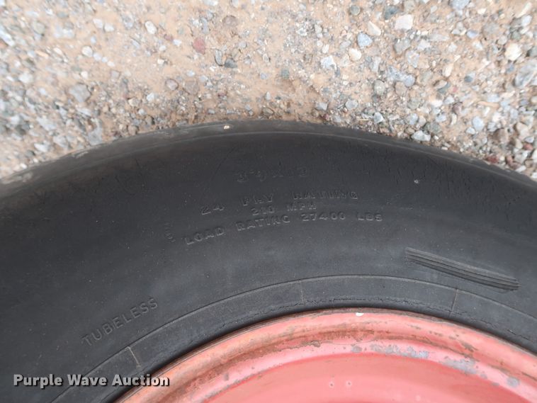 image for item DH0923 1979 International 1486  tractor