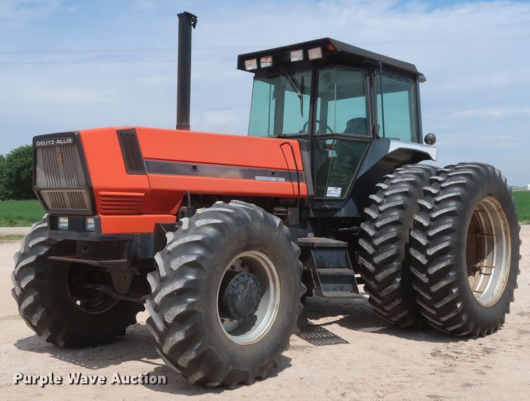 image for item DH0924 1991 Deutz Allis 9170  MFWD tractor