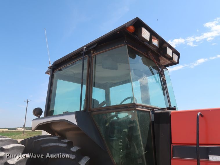 image for item DH0924 1991 Deutz Allis 9170  MFWD tractor