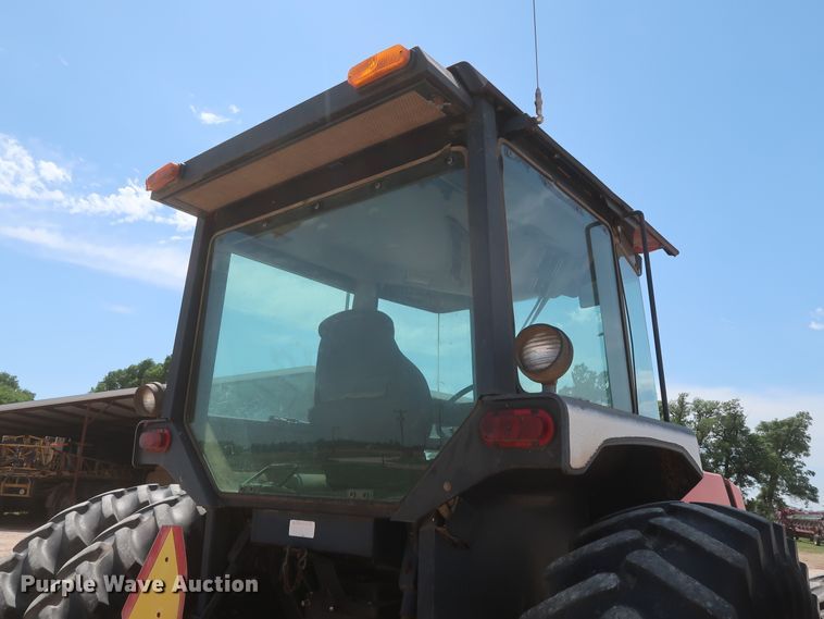 image for item DH0924 1991 Deutz Allis 9170  MFWD tractor