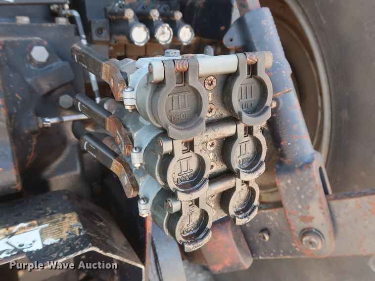 image for item DH0924 1991 Deutz Allis 9170  MFWD tractor