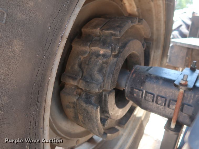 image for item DH0924 1991 Deutz Allis 9170  MFWD tractor