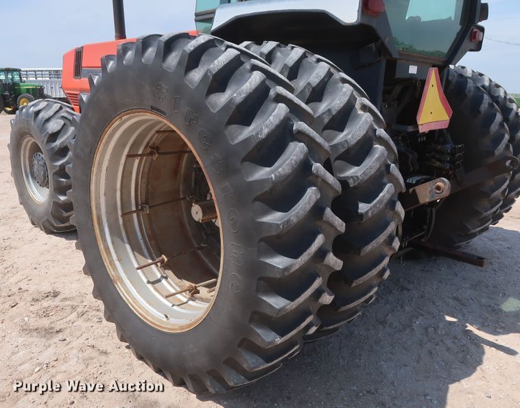 image for item DH0924 1991 Deutz Allis 9170  MFWD tractor