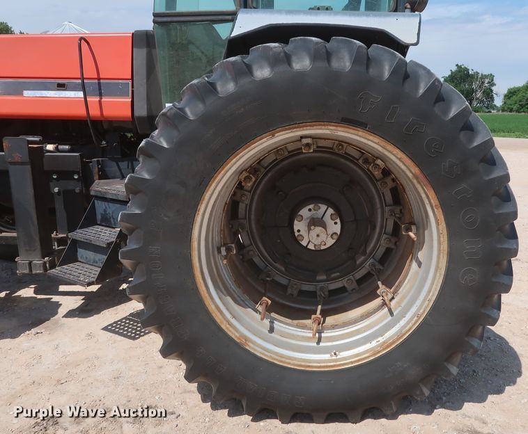 image for item DH0924 1991 Deutz Allis 9170  MFWD tractor