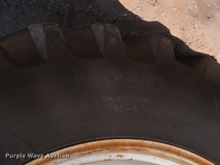 image for item DH0924 1991 Deutz Allis 9170  MFWD tractor