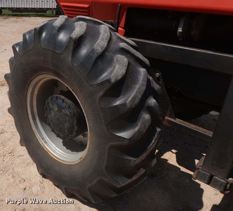 image for item DH0924 1991 Deutz Allis 9170  MFWD tractor