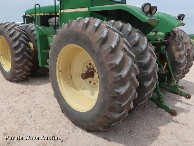 image for item DH0925 1983 John Deere 8450  4WD tractor