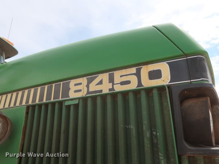 image for item DH0925 1983 John Deere 8450  4WD tractor