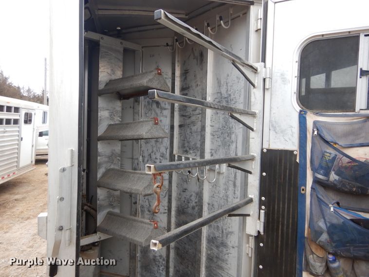 image for item DH3727 2006 Platinum horse trailer