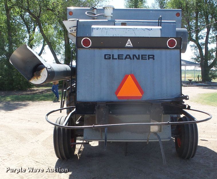 image for item DH4919 1980 Gleaner L2 Corn Plus combine