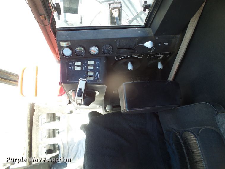 image for item DH4919 1980 Gleaner L2 Corn Plus combine