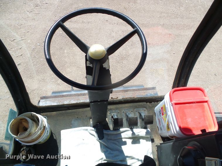 image for item DH4919 1980 Gleaner L2 Corn Plus combine