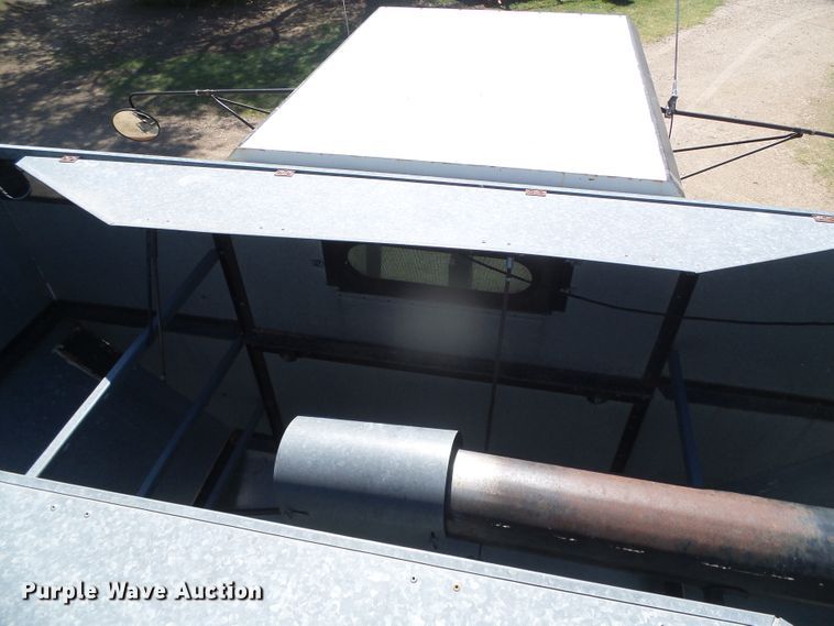 image for item DH4919 1980 Gleaner L2 Corn Plus combine