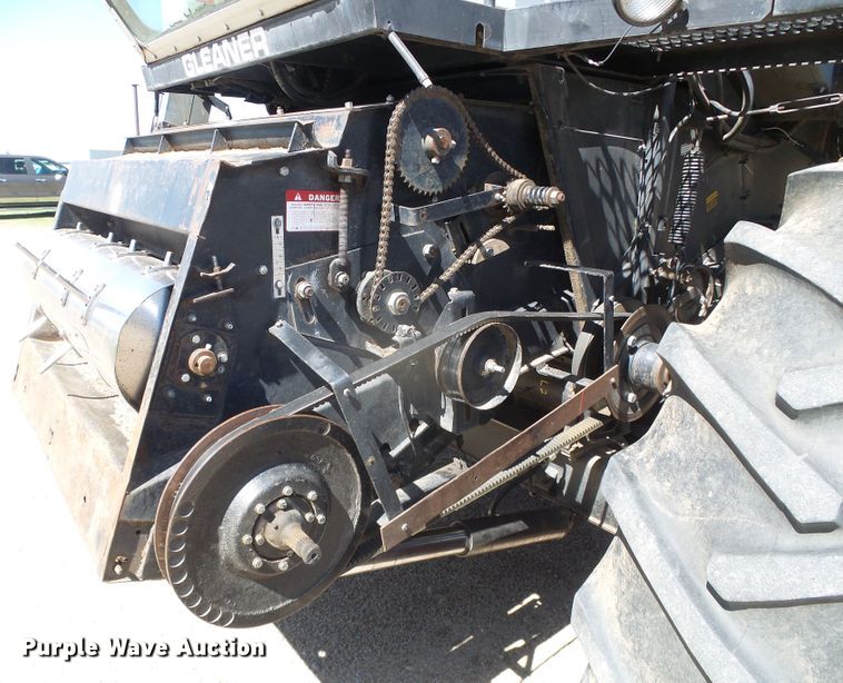 image for item DH4919 1980 Gleaner L2 Corn Plus combine